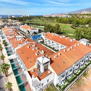 https://compostela-beach-resort-iii.tenerifehoteles.net